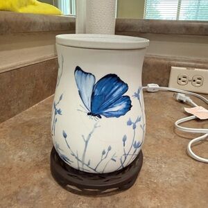 Scentsy was warmer with tray